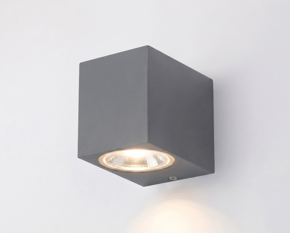 IT1003 настенный уличный светильник