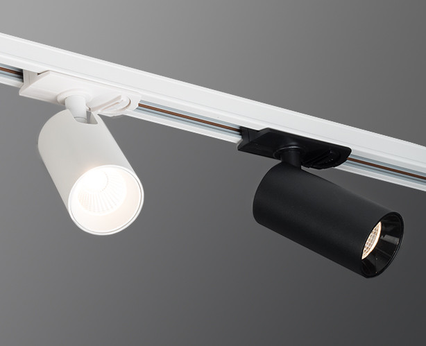 TR 3006 white