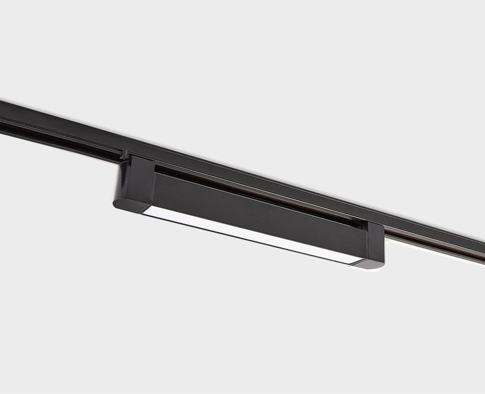 IT08-8029 black 3000K светильник трековый
