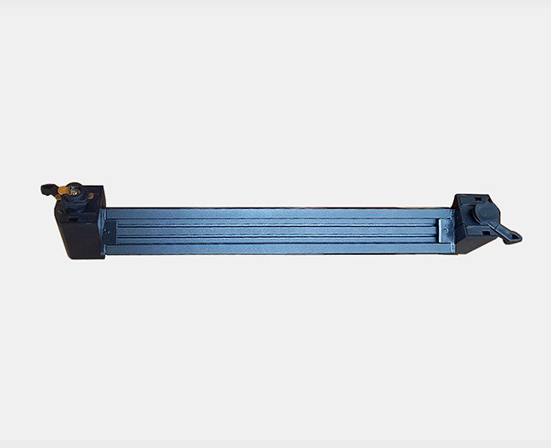 IT08-8030 black 3000K светильник трековый