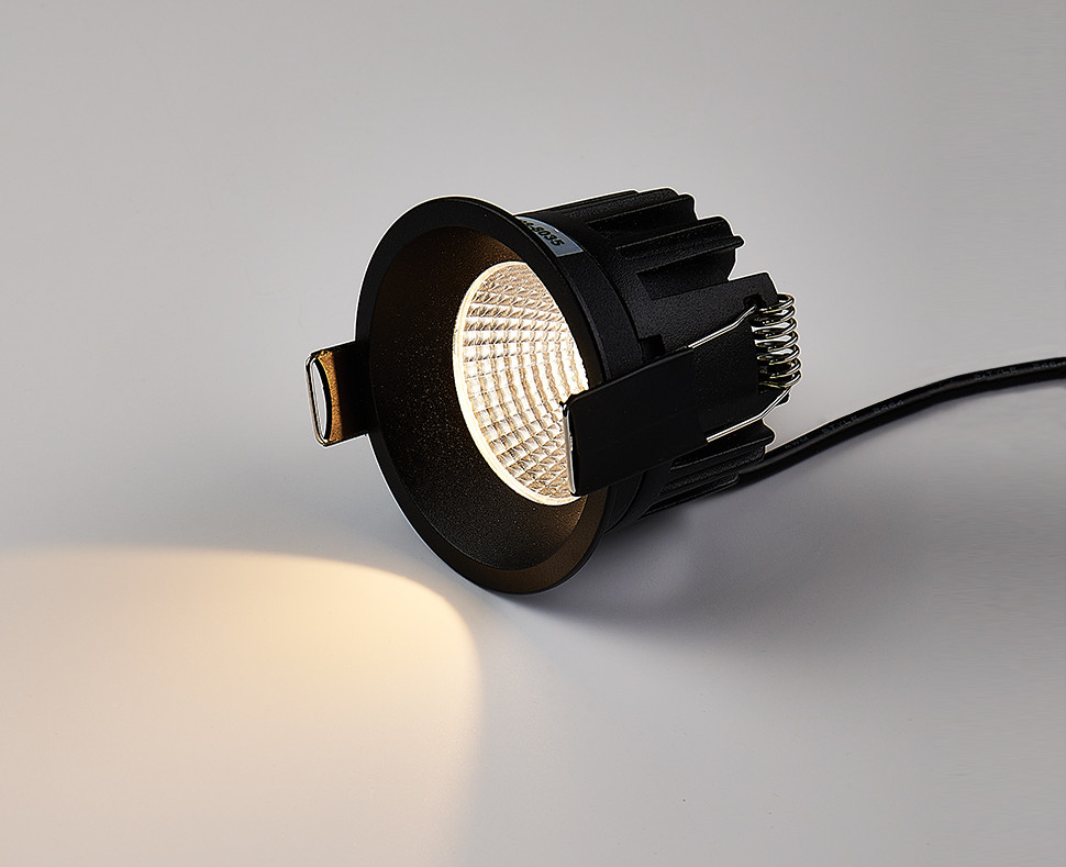 IT08-8035 black 4000K светильник встраиваемый влагозащищенный