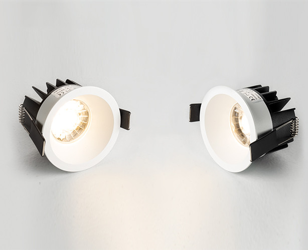 DL 3241 white