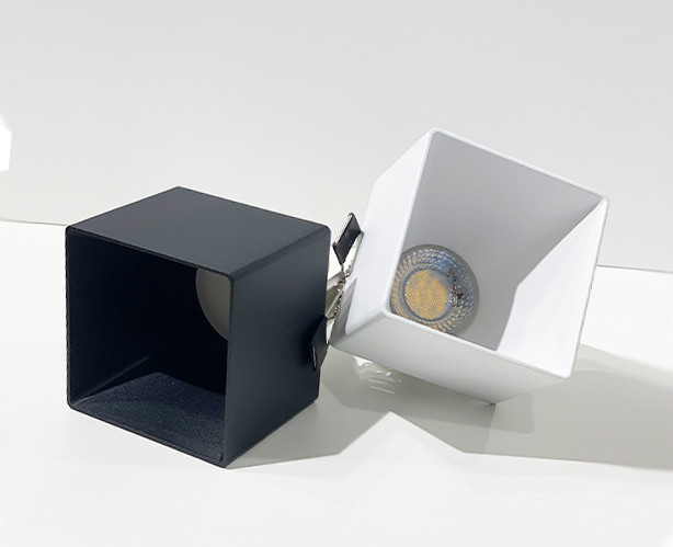 DL 3024 black светильник встраиваемый