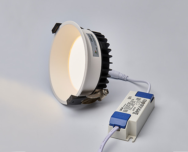 IT06-6013 white 3000K светильник встраиваемый