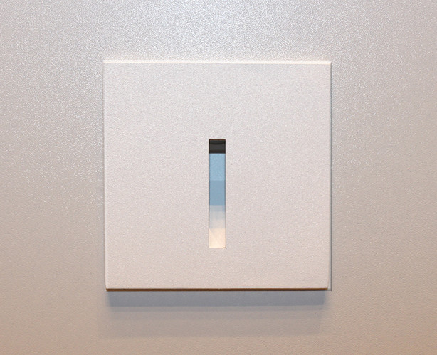 DL 3020 white