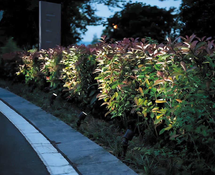 IT4008 грунтовый светильник