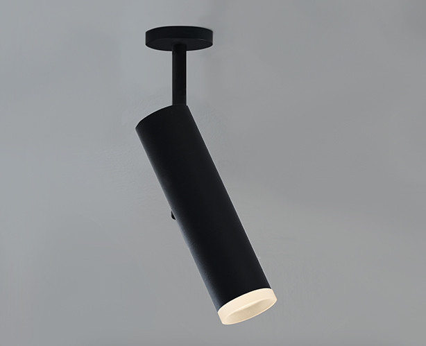 M03-003 black