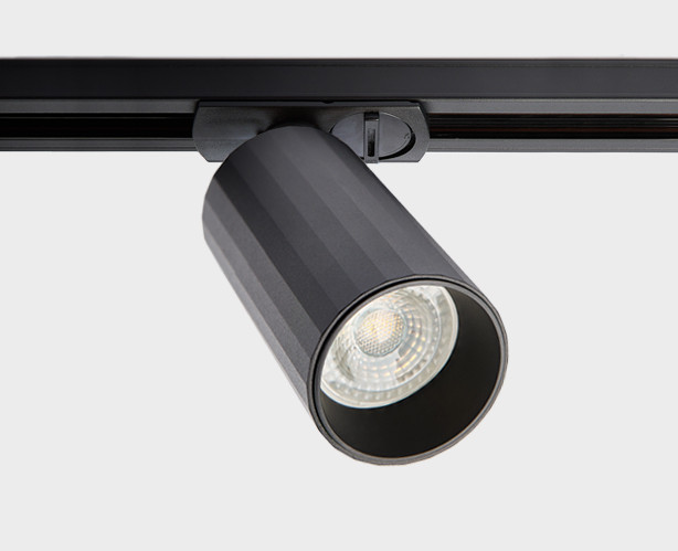 IT08-8010 black светильник трековый
