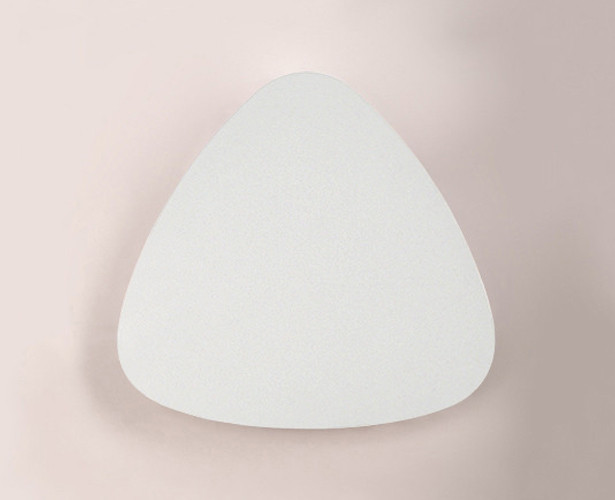 IT02-015 white