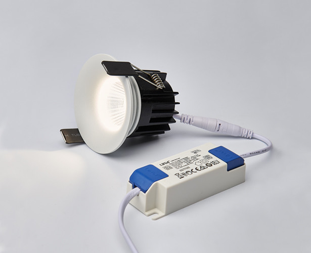 IT06-6016 white + IT06-6016 FR1 white