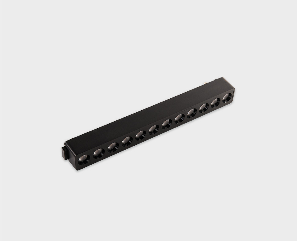 IT09-9037T black светильник трековый