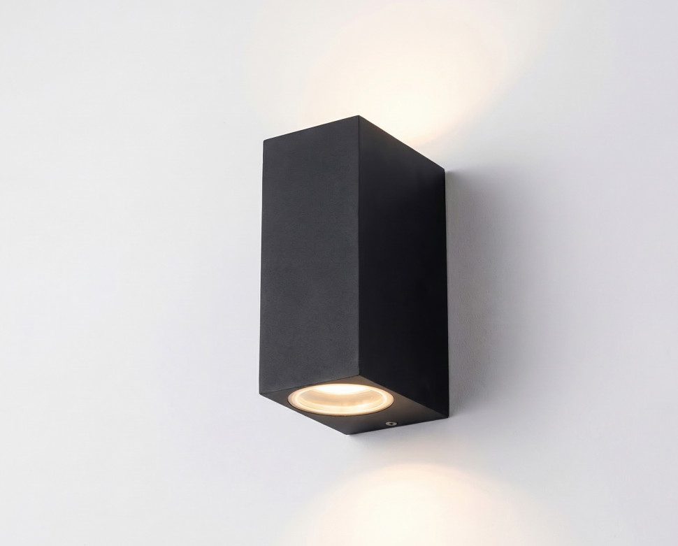 IT1004 настенный уличный светильник